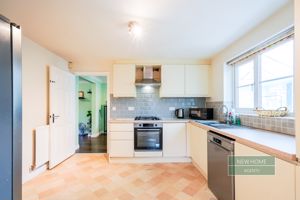 Photo 20- click for photo gallery